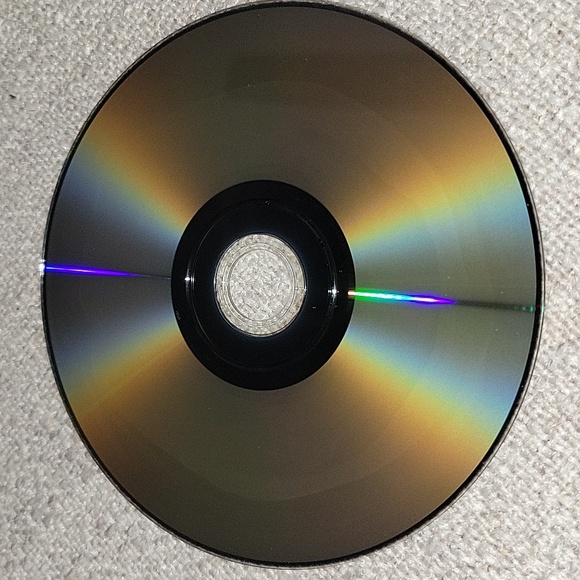 DVD: Fringe - Complete First Season - Picture 8 of 16